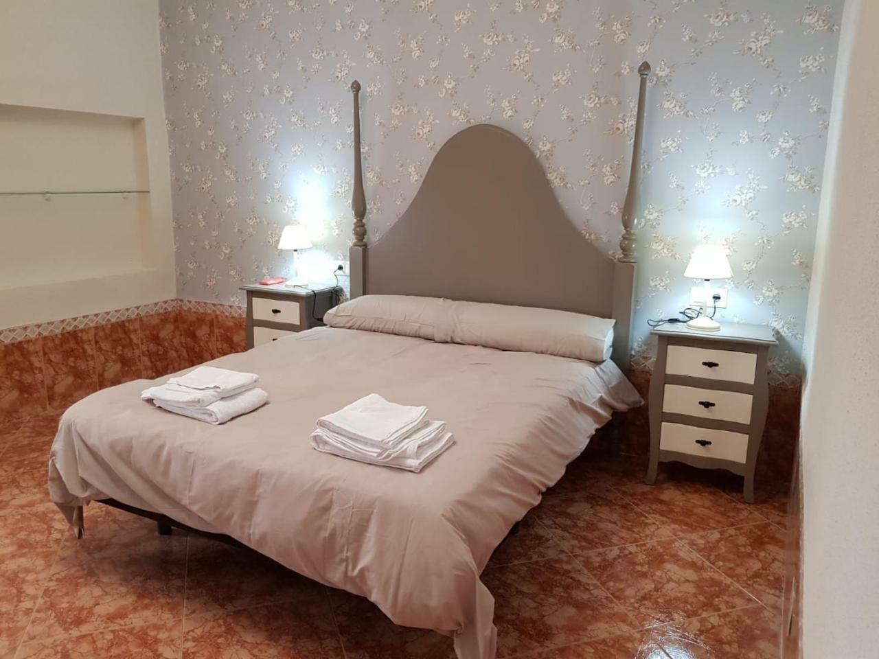 Apartamento Infanta Dona Maria A 5 Minutos Del Centro Córdoba